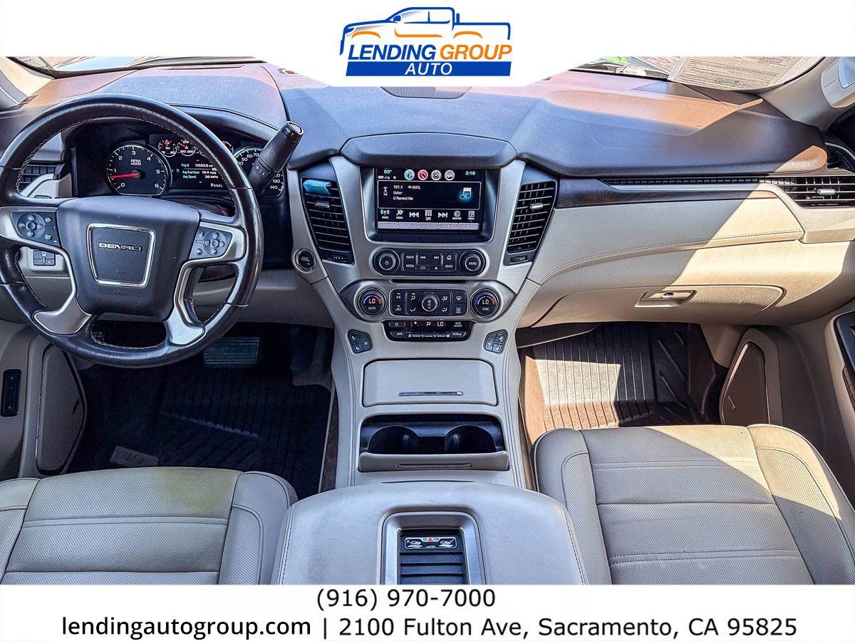 Used 2019 GMC Yukon XL Denali AWD/4WD image 11