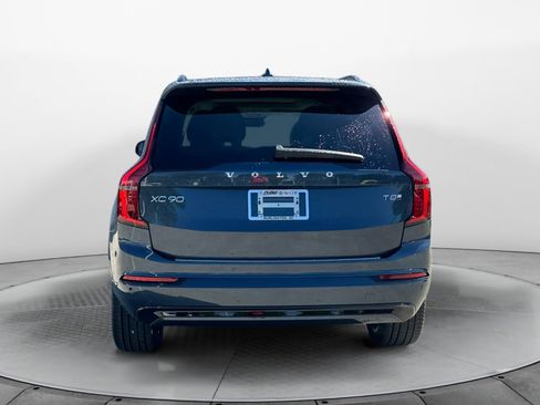 New 2026 Volvo XC90 T8 Ultra w/ Protection Package Premier AWD/4WD image 6