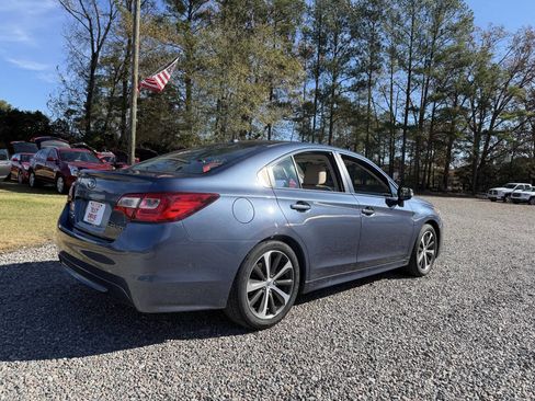 Used 2015 Subaru Legacy 2.5i Limited image 9