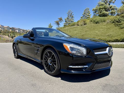 Used 2013 Mercedes-Benz SL 550 image 6