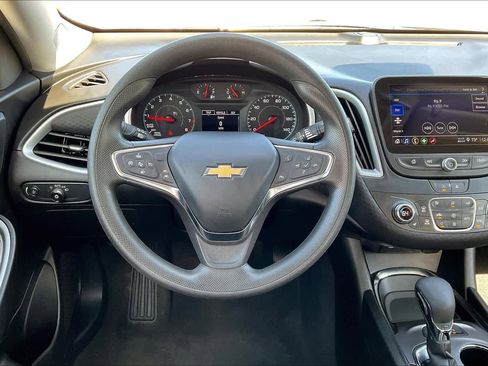 Used 2024 Chevrolet Malibu LT image 6