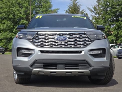 Used 2021 Ford Explorer Platinum w/ Premium Technology Package AWD/4WD image 18