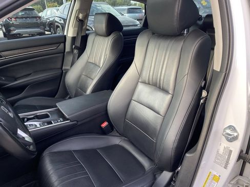 Used 2022 Honda Accord Touring image 20