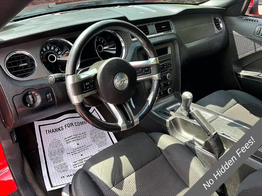 Used 2014 Ford Mustang GT RWD image 12