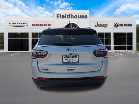 Used 2025 Jeep Compass Limited AWD/4WD image 11