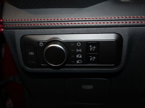 Used 2025 Ford Mustang GT Premium image 11