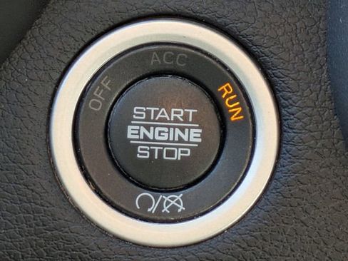 Used 2024 RAM 2500 Big Horn image 32