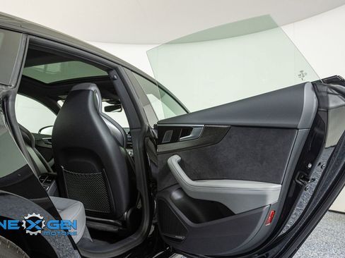 Used 2024 Audi S5 Premium Plus w/ Premium Plus Package AWD/4WD image 33
