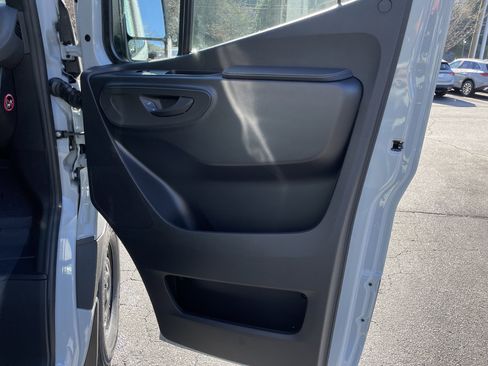 New 2026 Mercedes-Benz Sprinter 2500 image 41