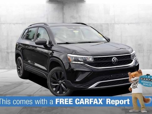 Used 2024 Volkswagen Taos S FWD image 2