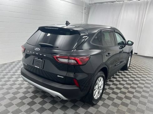 Used 2025 Ford Escape Active w/ Cold Weather Package AWD/4WD image 5