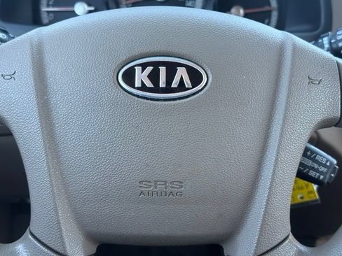Used 2010 Kia Sportage LX AWD/4WD image 24