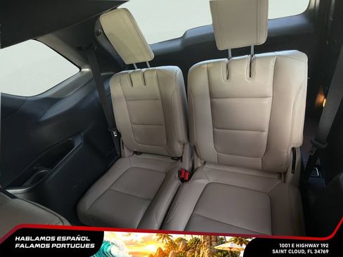Used 2018 Ford Explorer XLT w/ Equipment Group 202A FWD image 23