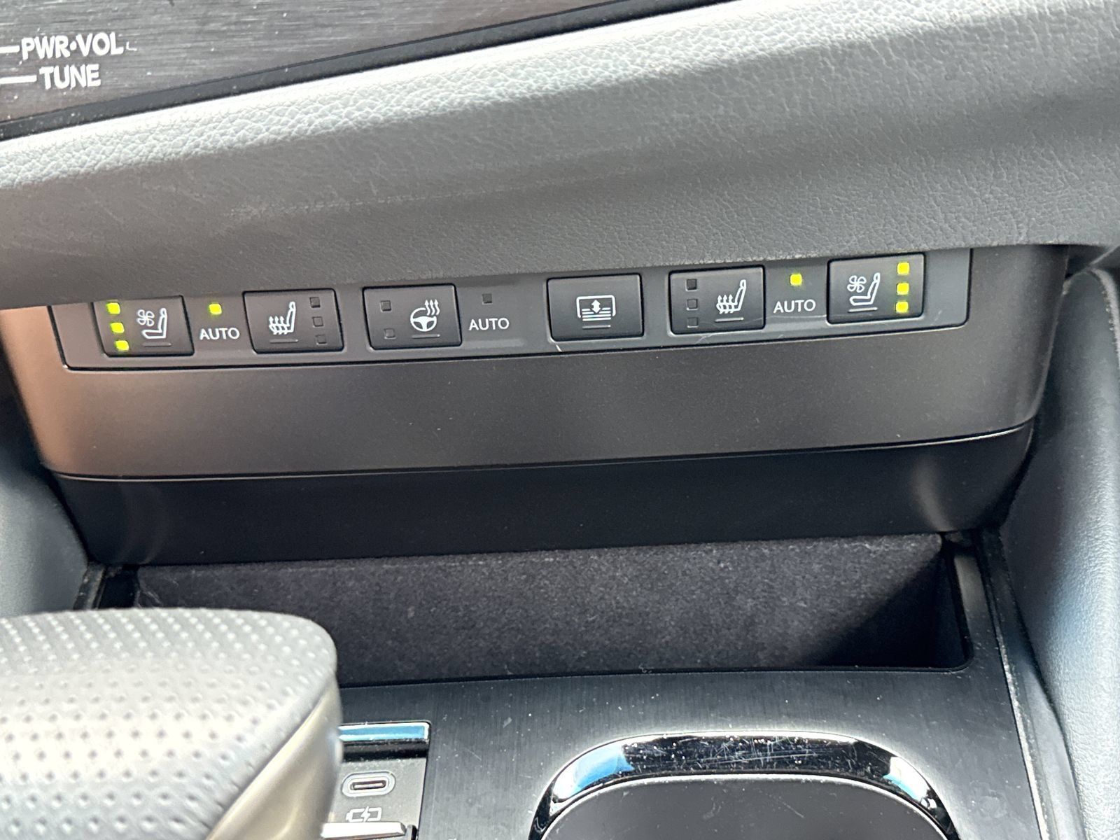 Used 2024 Lexus ES 350 F Sport FWD image 33