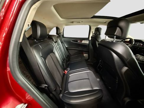 Used 2021 Lincoln Nautilus Reserve w/ Equipment Group 202A image 29