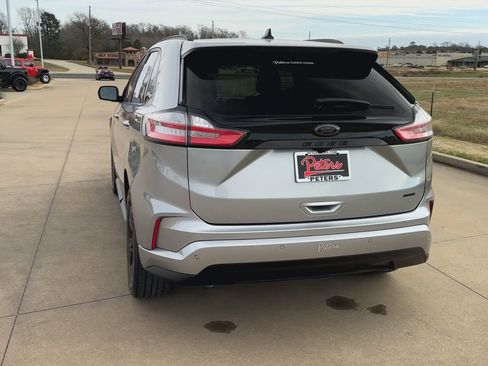 Used 2024 Ford Edge SE w/ Black Appearance Package AWD/4WD image 8
