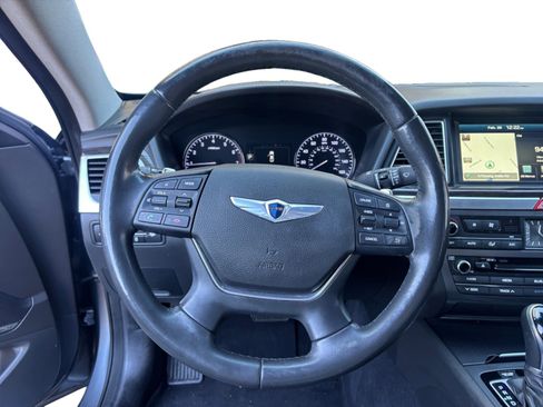 Used 2016 Hyundai Genesis 3.8 w/ Option Group 02 image 13