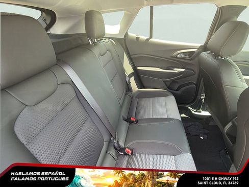Used 2024 Chevrolet Trax LT w/ Driver Confidence Package FWD image 25