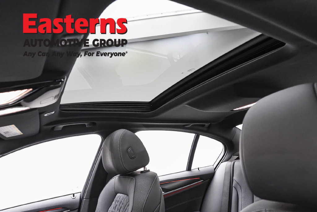 Used 2023 BMW 530e w/ M Sport Package RWD image 36