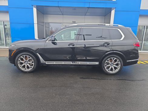Used 2023 BMW X7 xDrive40i image 6