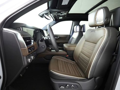 Used 2026 GMC Yukon XL Denali Ultimate image 19