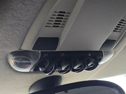 Used 2009 MINI Cooper Hardtop image 35