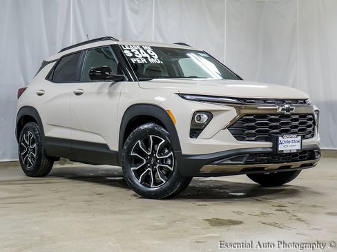 New 2026 Chevrolet TrailBlazer ACTIV image 2