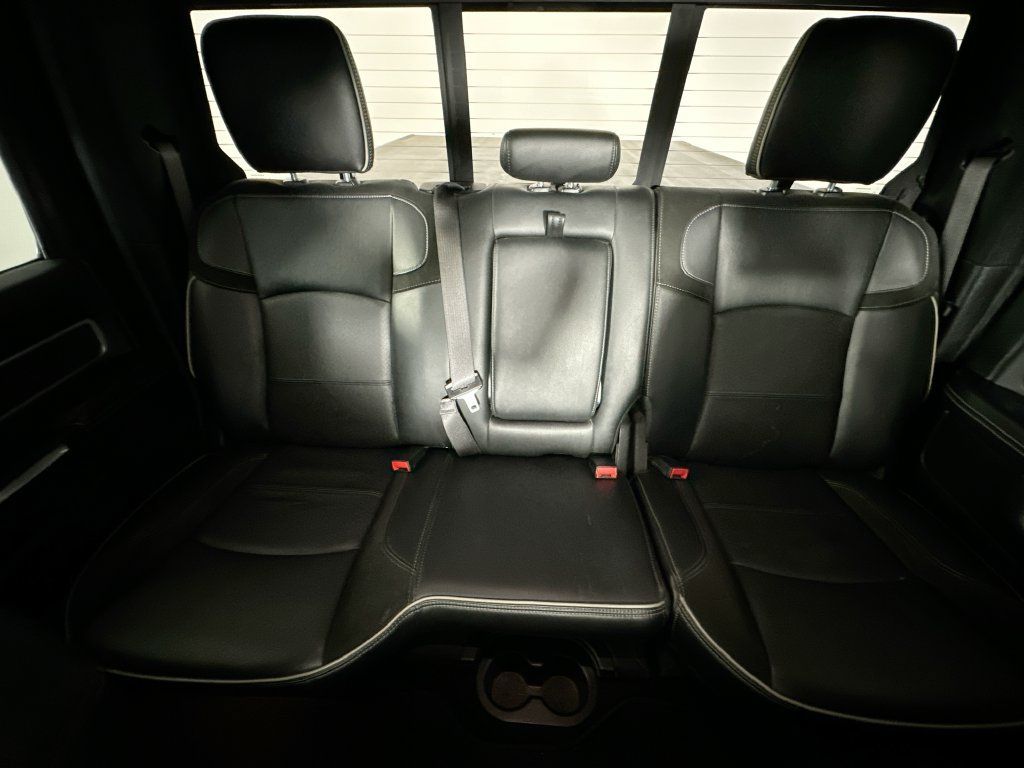 Used 2019 RAM 2500 Laramie AWD/4WD image 13