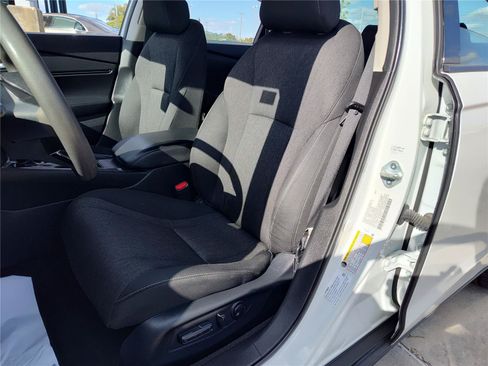 Used 2023 Honda Accord EX image 15