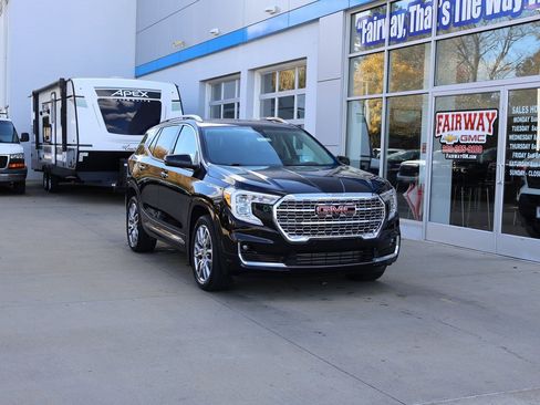 Certified 2024 GMC Terrain Denali w/ Denali Premium Package image 2
