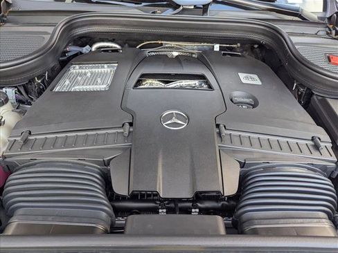 New 2026 Mercedes-Benz Maybach GLS 600 Maybach GLS 600 image 15