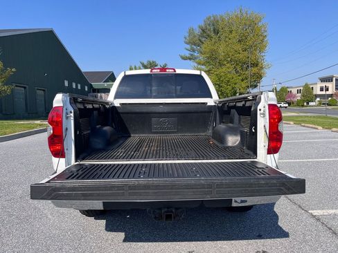 Used 2014 Toyota Tundra SR5 image 11