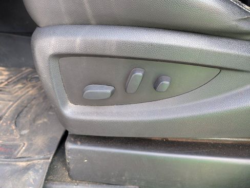 Used 2017 Chevrolet Silverado 2500 LTZ w/ Duramax Plus Package AWD/4WD image 14