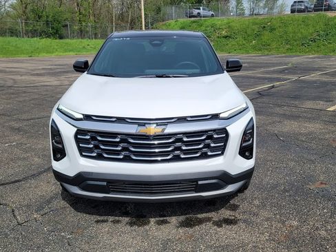 New 2026 Chevrolet Equinox LT w/ Convenience Package II FWD image 4
