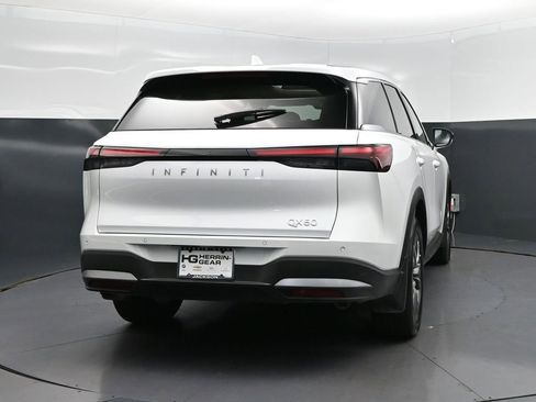 Used 2026 INFINITI QX60 Pure w/ Cargo Package image 7