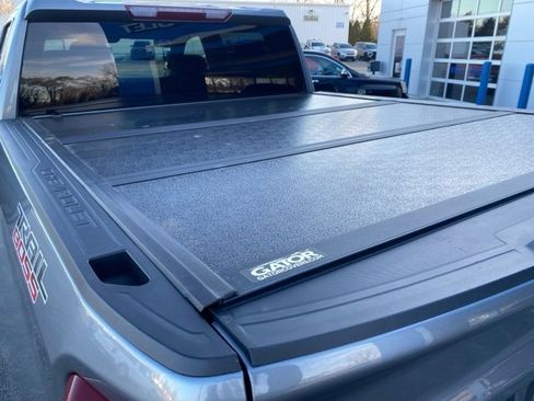 Used 2021 Chevrolet Silverado 1500 LT Trail Boss w/ Bed Protection Package image 15