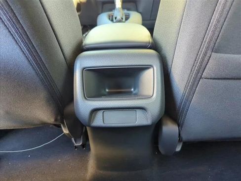 New 2026 Honda HR-V LX image 18