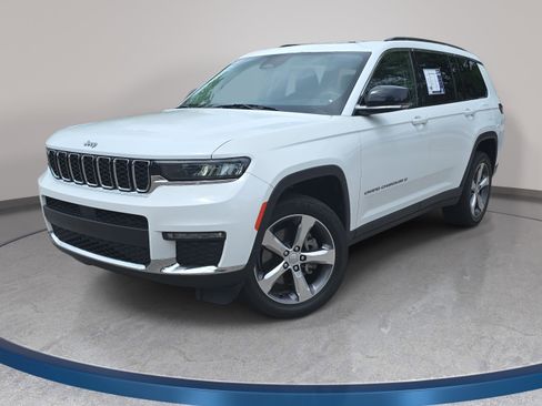 Used 2021 Jeep Grand Cherokee L Limited w/ Trailer Tow Group (B) AWD/4WD image 1
