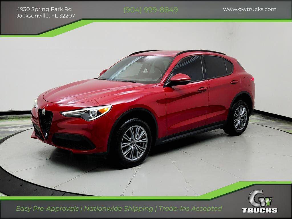 Used 2022 Alfa Romeo Stelvio Sprint RWD image 1