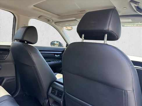 Used 2023 Honda CR-V EX-L image 27