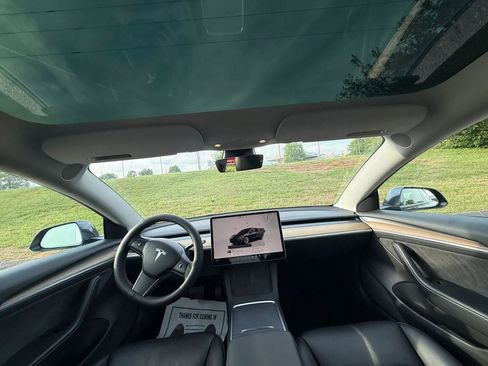 Used 2022 Tesla Model 3 Long Range AWD/4WD image 15
