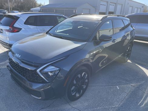 Used 2023 Kia Sportage X-Line image 1