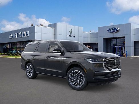 New 2026 Lincoln Navigator Reserve AWD/4WD image 7