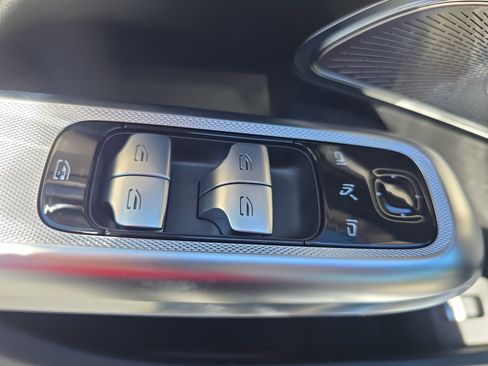 New 2026 Mercedes-Benz E 350 4MATIC Sedan image 27