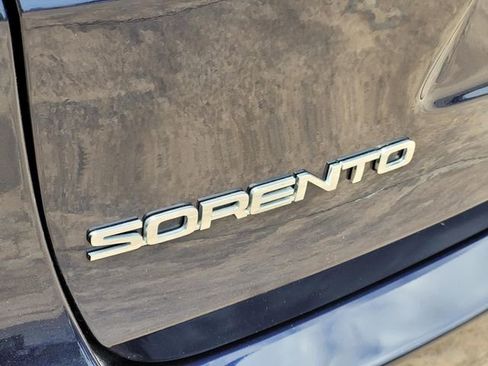 Used 2020 Kia Sorento LX AWD/4WD image 8