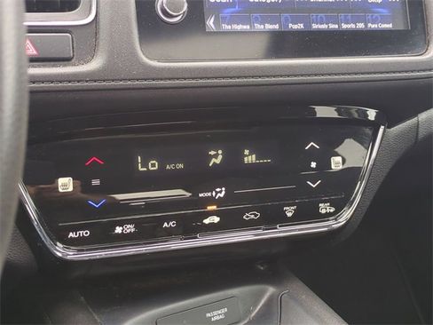Used 2022 Honda HR-V EX image 24