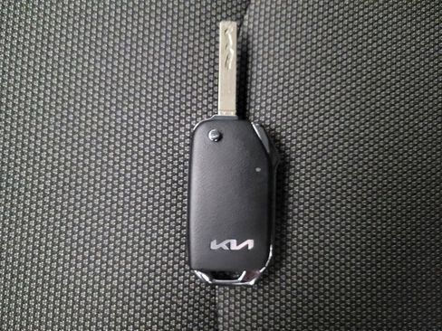 Used 2023 Kia Forte LXS FWD image 32