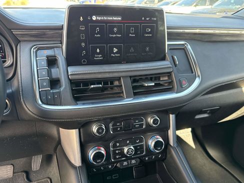 Used 2023 GMC Yukon SLT w/ SLT Luxury Package image 27