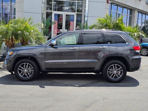 Used 2018 Jeep Grand Cherokee Limited RWD image 4