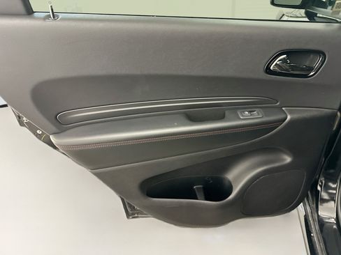 Used 2025 Dodge Durango GT AWD/4WD image 27